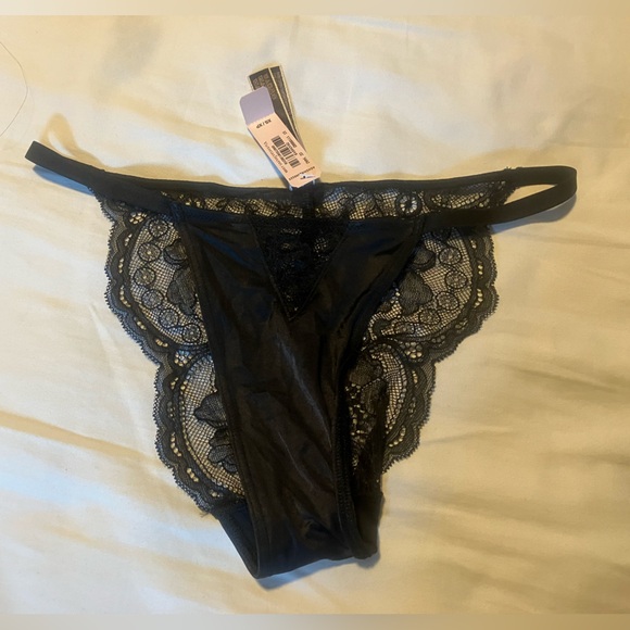 XS Bundle of Four Victoria Secret Panties -New with Tags (Black) - Picture 9 of 11